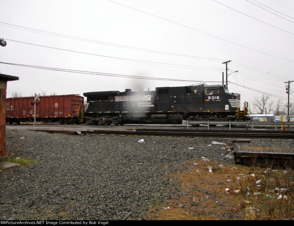 471697_6 471697_6